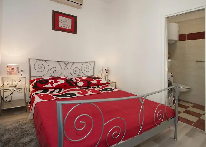 Seville Apartman